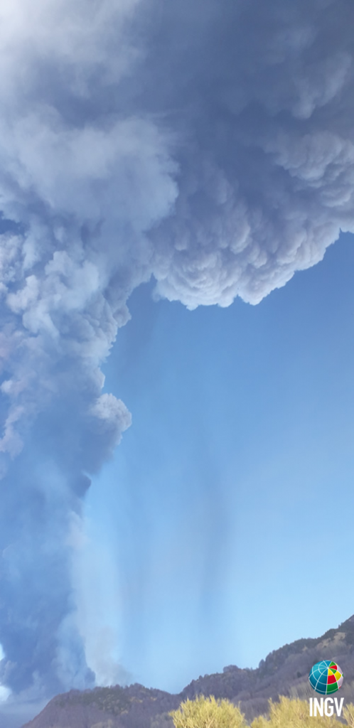 Etna - Photo by P. Scarlato - INGV